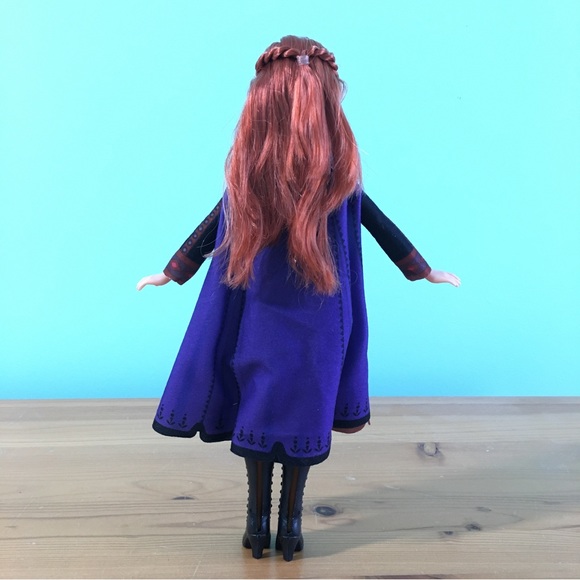 ❄️ New w/o Box Hasbro “Frozen II” Anna Doll ❄️ - Picture 2 of 9